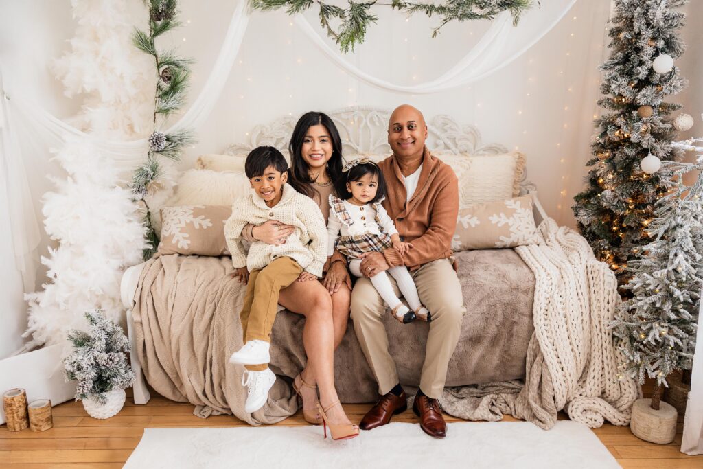 Christmas Mini Sessions in Toronto